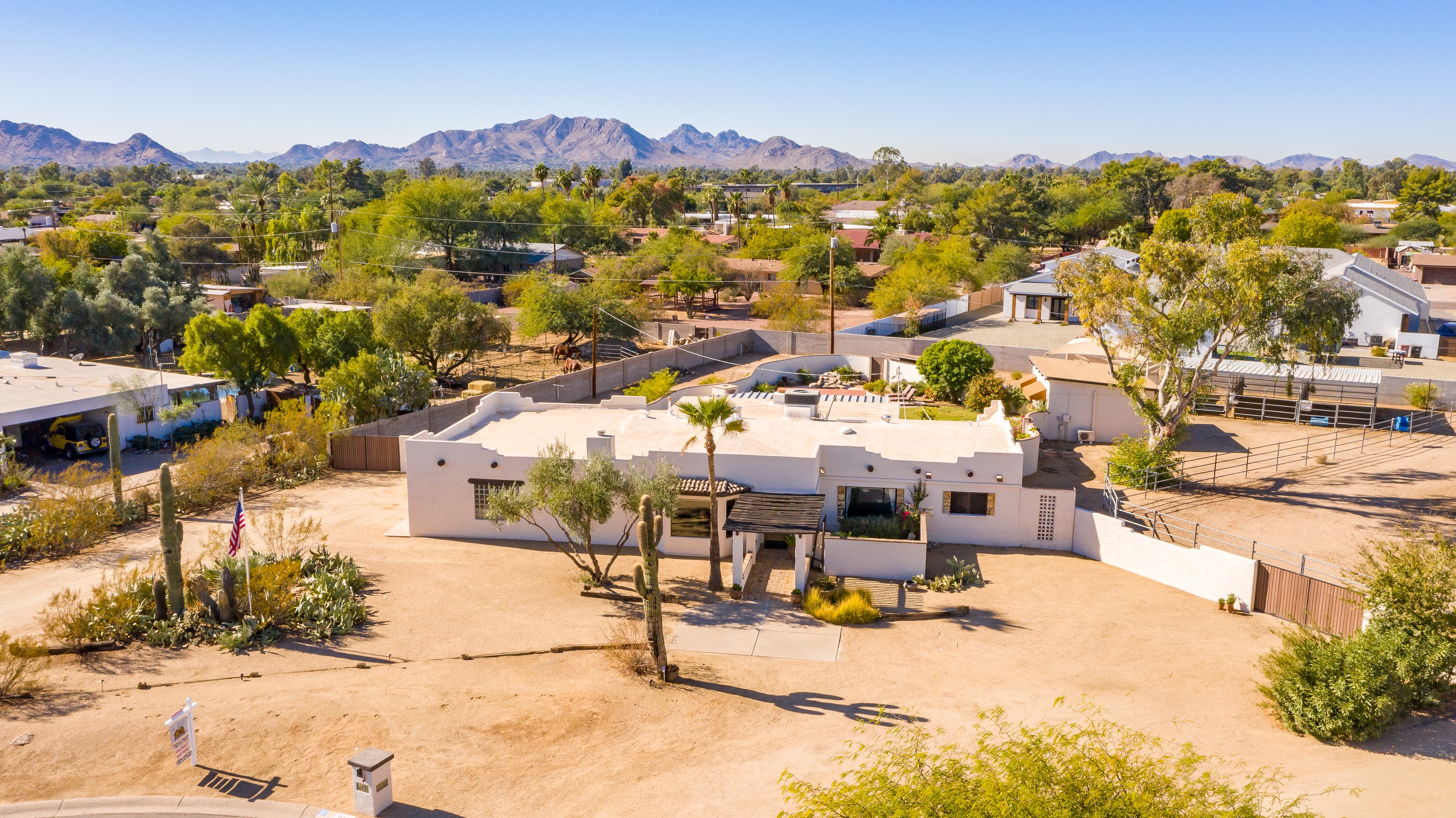 Sold sign on Arizona horse property — expert seller representation by Michelle Shelton